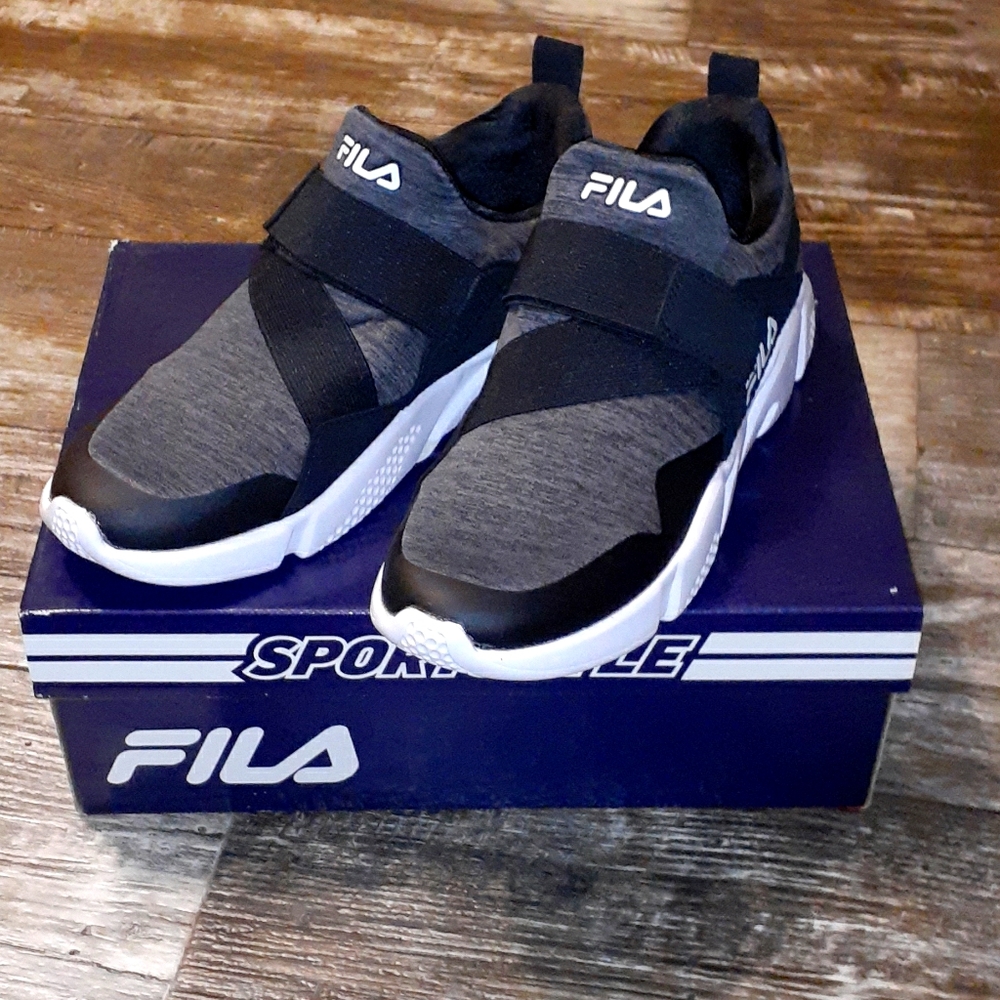 Brand new FILA sneakers